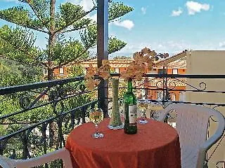 Apartment Makis &
